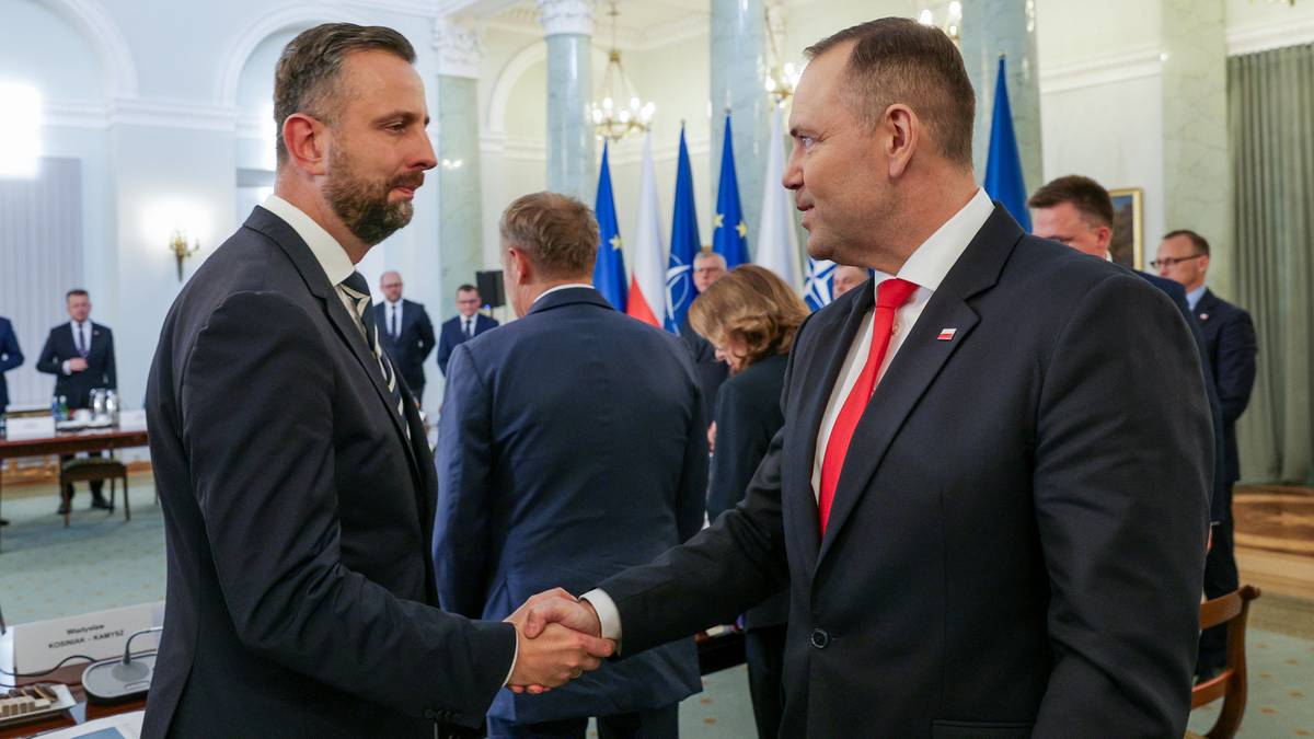 Karol Nawrocki żąda funduszy dla wojska. „Złoto z SAFE nie pasuje?”