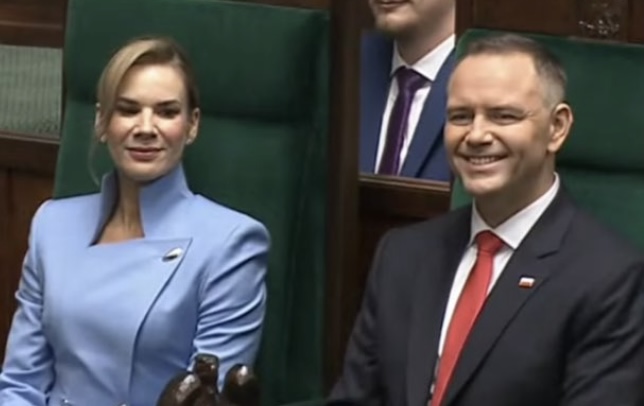 Nawrockim rzucało, ale na policję się nie zgłosił! Nowe fakty ws. otrucia. „Oficer dyżurny nie potwierdza”